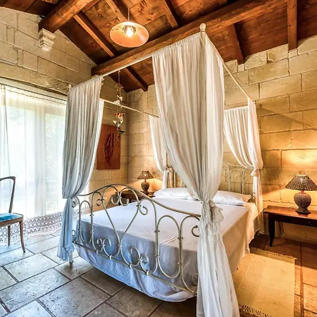 Masseria Copertini Farm stay *