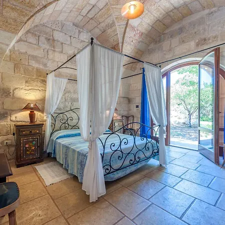 Masseria Copertini 农家乐 *